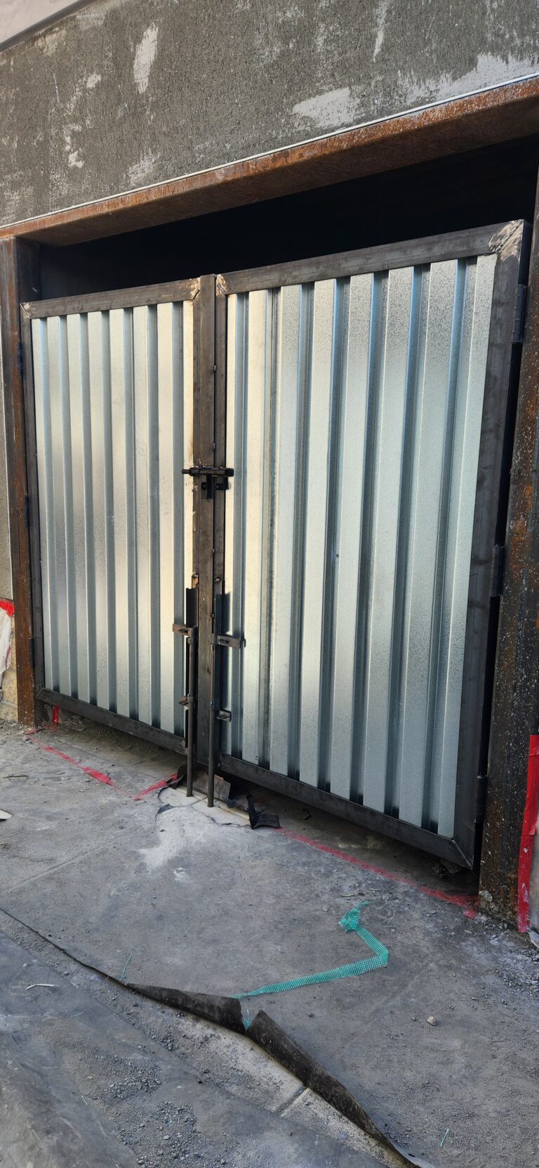 iron dumpster gate